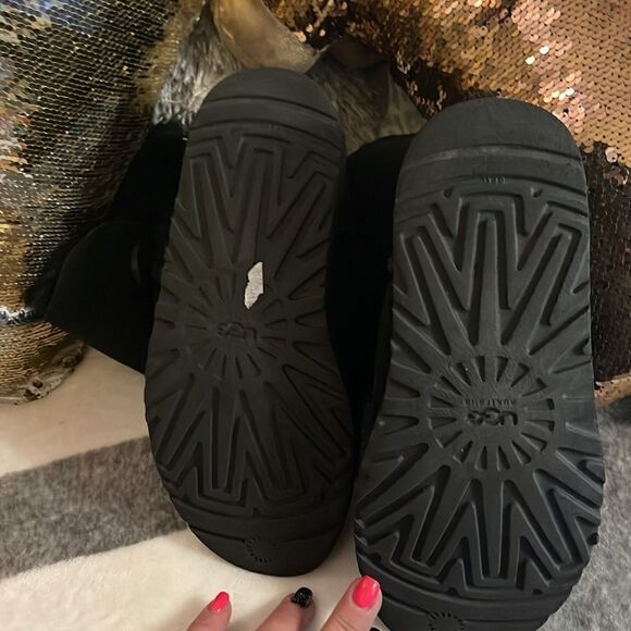 Ugg 1873 black sheepskin bailey button triplet boots /classic tall wool/sherpa - Picture 6 of 11